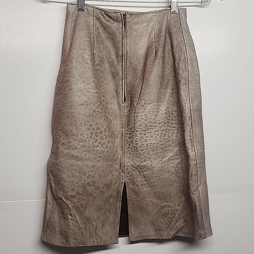 Firenze Santa Barbara VINTAGE stylish taupe leather jacket AND matching skirt - Picture 8 of 12